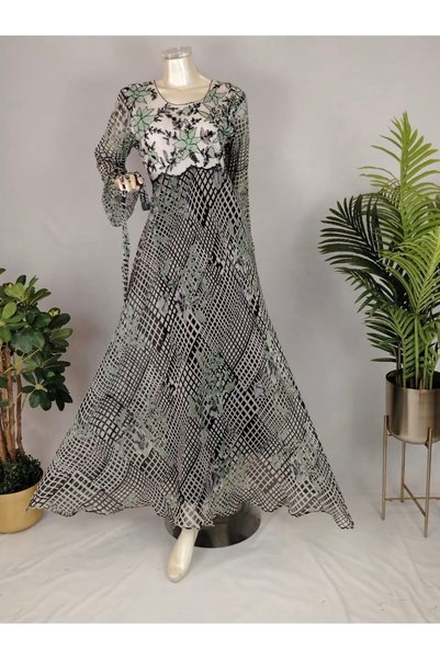 ASIAN Rasil Jalabiya a Stylish Chiffon Jalabiya Featuring Intricate Embroidery That Adds to Its Luxurious and Elegant Look.