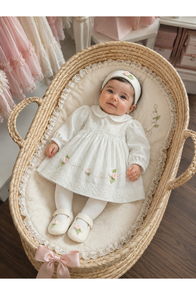 sunshine boutique15 بكج مواليد لون ابيض يلبس مواليد لعمر 4 اشهر