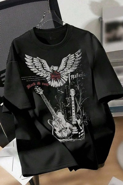 LOTS MODA Black Rock&Roll Guitar Y2K Unisex T-Shirt