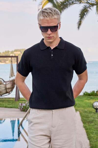 BARRELS AND OIL Men's Waffle Polo Collar T-Shirt - Black