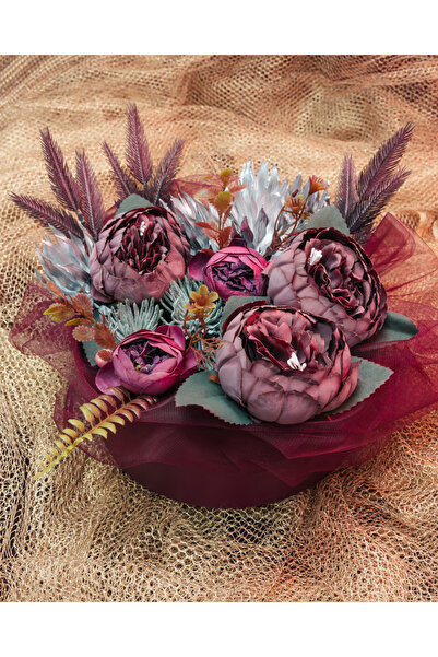 Burgundy Gifts Velvet Peony - Aranjament floral