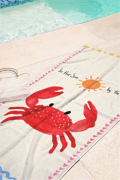 Evimde Bambaşka Crab Themed Marine Beach Towel - Red Blue Fun Modern Pool Sea Bathing Seaside Cover