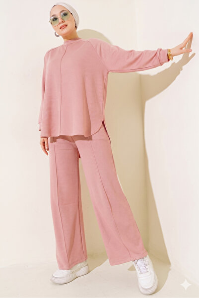 YAZGI MODA Pudra Oversize Sweatshirt Ve Geniş Paça Pantolon Kombin Takım