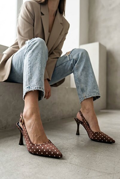 DURUNUN BUTİĞİ Dolipa Brown Polka Dot Pointed Toe Heeled Shoes with Side Buck...
