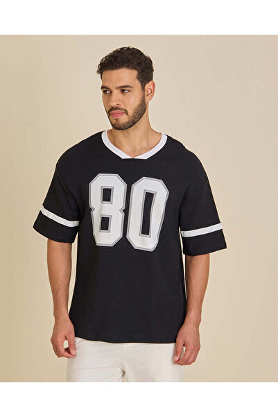REDTAG Men Black Printed T-Shirt
