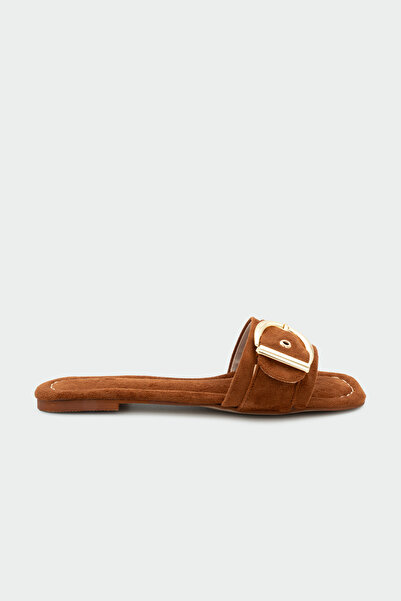 LAMİNTA Rios Suede Gold Buckle Detailed Women's Tan Suede Flat Slippers