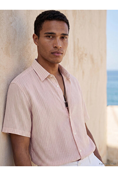 LC Waikiki Rmz Gi̇yi̇m Farkiyla Standard Fit Striped Men's Shirt