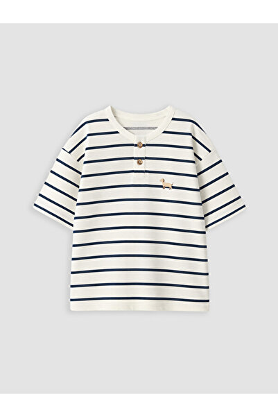 LC Waikiki Αστραφτερές επιλογές από το Shining Store Zero Roba T-shirt με ρίγ...