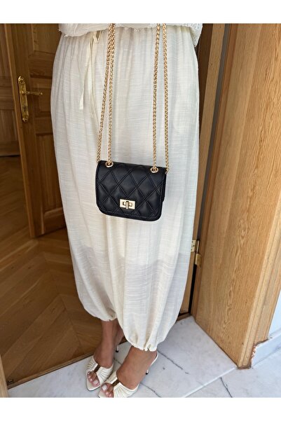 Tina İstanbul Black mini bag with chain strap and quilted detail