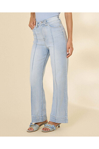 REDTAG Women's Light Wash Straight Leg Jeans