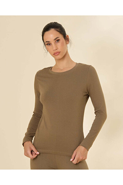 REDTAG Women Olive Solid T-Shirt