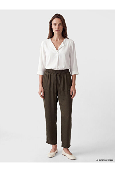 LC Waikiki Rmz Gi̇yi̇m Farkiyla Women's Pants with Waist Drawstring