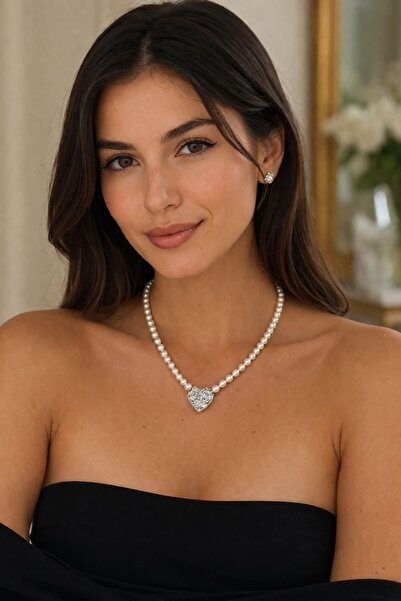 yb yağmur butik Heart Stone Detailed Pearl Necklace