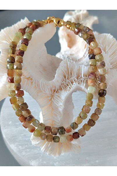 Doğaltaş Tsavorit ( Yeşil Garnet, Yeşil Lâl) Doğal Taş Kolye