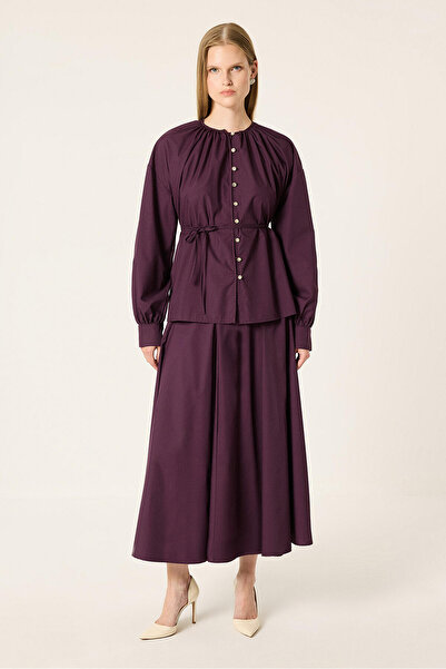 Touché Privé Gold Buttoned Shirt Skirt Set