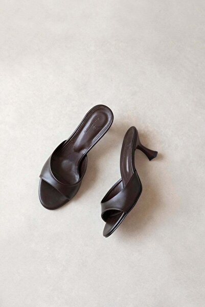 STRASWANS Best Women's Heeled Leather Sandals Brown