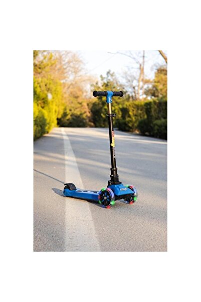 Empressco Katlanabilir 3 tekerlekli LED ışıklı Scooter, 90 kg taşıma kapasitesi