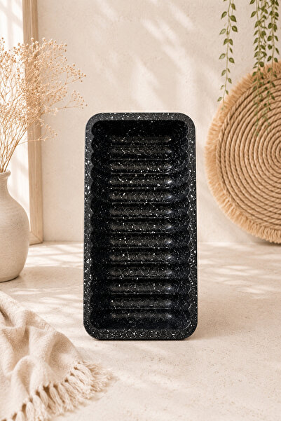 Enza Dora 26 cm Sectioned Cast Iron Cake Mold