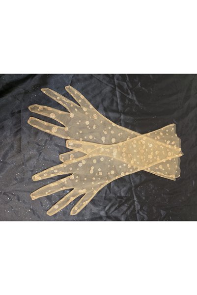 Qrsln Sabrına Plus Patterned Sparkling Short Gloves in Nude Color