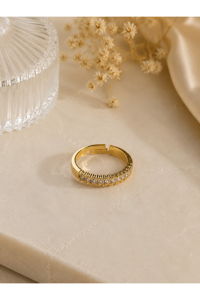 Evorya Women's Row Zircon Stone Ring