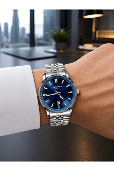 Tom Jones Men's Wristwatch