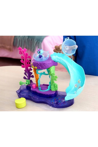 Spin Master Toys Far East Set de figurine SPIN MASTER „Căsuța pisicii Gabi” –...