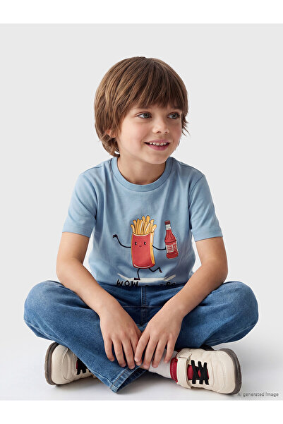 LC Waikiki Nevavm Oval Collar Printed Boys' T-Shirt with Difference