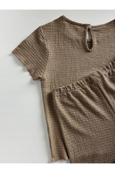 NO BRAND Pantaloni lungi maro, texturati, tip clopot, din salopetă, cu talie ...