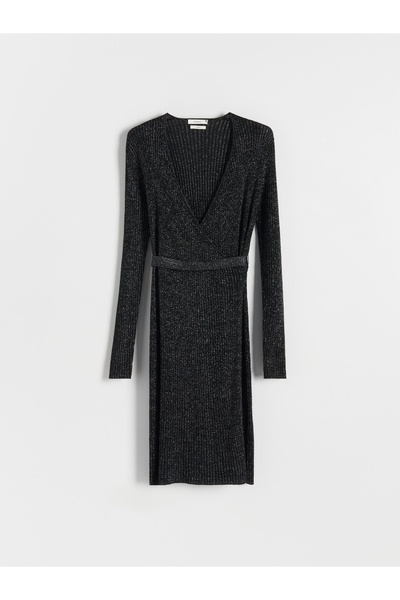 NO BRAND Rochie midi tricotată neagră, lucioasă, cu mânecă lungă și detaliu c...