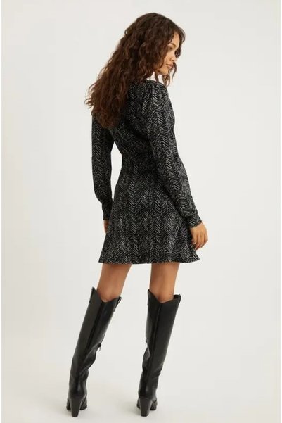 NO BRAND Rochie mini neagră cu model și mâneci lungi Dorothy Perkins 46