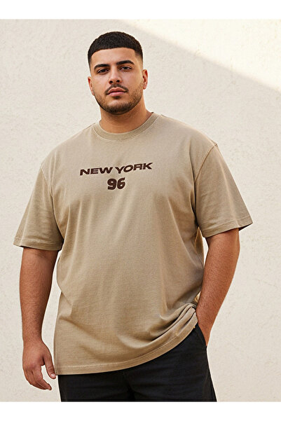 Maxim Plus Crew Neck Short Sleeves New York Print T-shirt