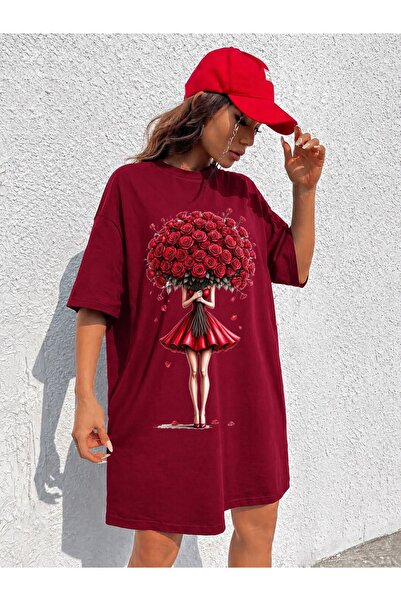 classy moda تي شيرت نسائي طويل جدًا مطبوع عليه شكل امرأة مع باقة ورد