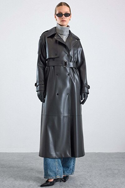 Olcay Epaulet and Cape Detailed Snap Closure Long Leather Trench Coat Black 6877