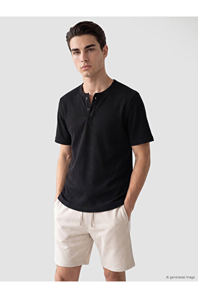LC Waikiki Lcwaikiki Classic Black Henley Collar Textured Men's T-Shirt