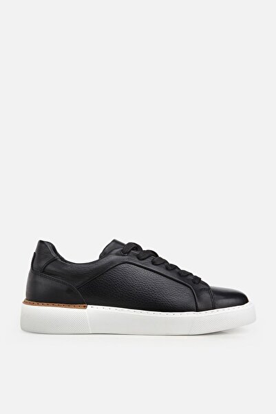 Yaya by Hotiç Erkek Siyah Bağcıklı Kalın Tabanlı Günlük Sneaker