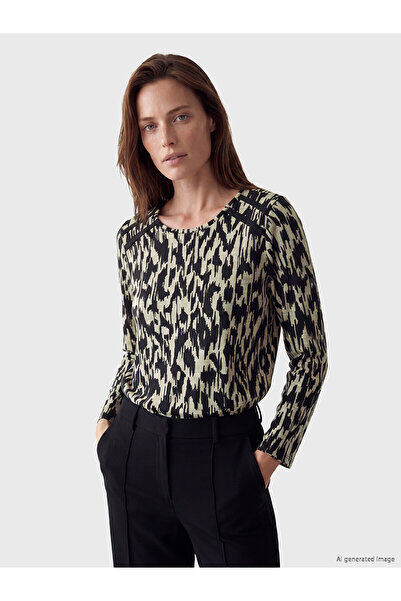 LC Waikiki Original Oval Collar Patterned Blouse