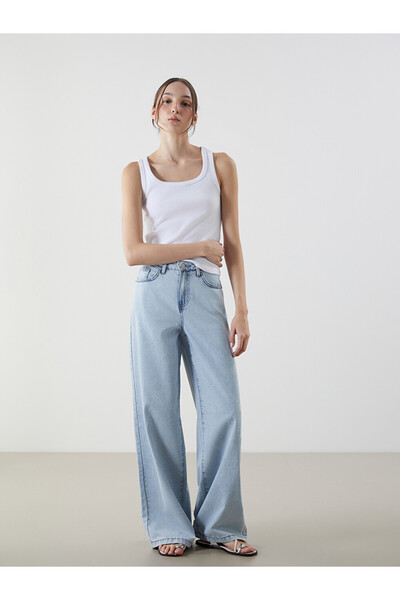 LC Waikiki بنطال جينز نسائي من Indigo Wideleg