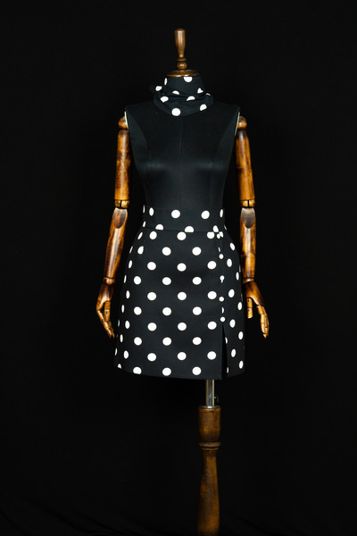 Sihirli Düğmeler Polka Dot Tight Skirt