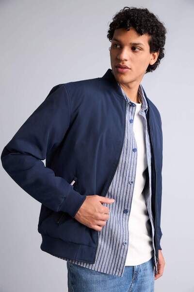 DeFacto Regular Fit Water Repellent Bomber Jacket H1503Ax26Au