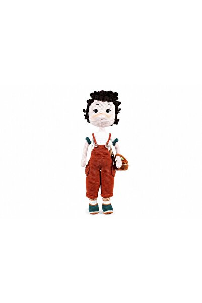 Komek Sepeti Amigurumi Tarçın Tulumlu Erkek Bebek
