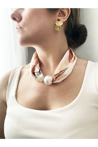 Gox Accessories وشاح مزين باللؤلؤ مع طرف مغناطيسي