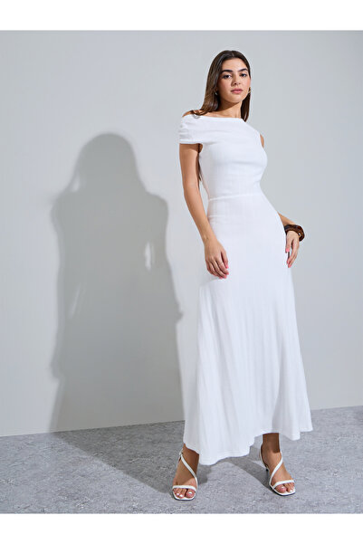 Styli White Ribbed Knit A-Line Maxi Dress