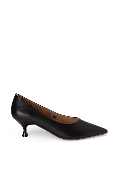 BATA Pointed Low Heel Pumps
