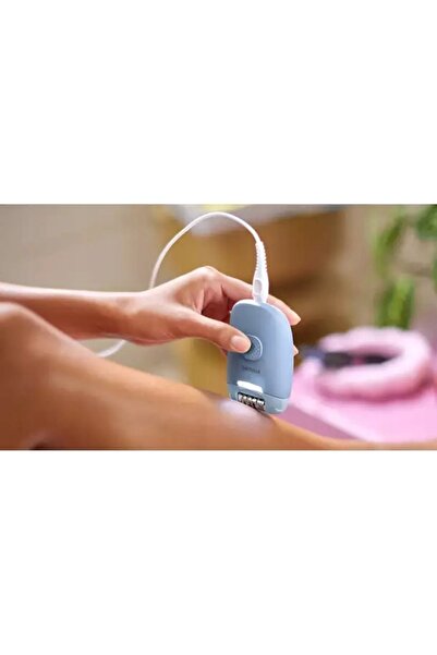 Philips Depilator electric albastru cu 2 capete și lumină LED BRE247/00