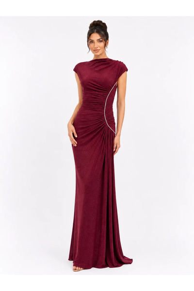 Opera Fashion فستان سهرة طويل بدرابيه وتفاصيل كريستال