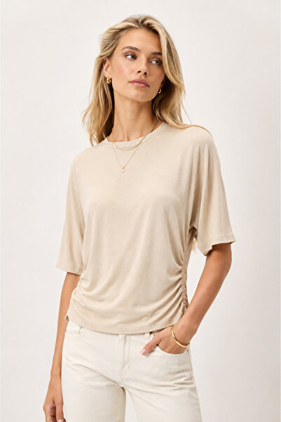 Patreon Valencia Bele Sitting Position Crew Neck Short Sleeve Knitted Blouse