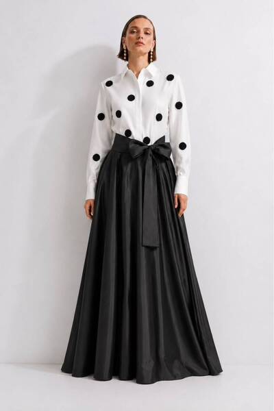 ROLLINDA STUDIO Taş/Düğme/Boncuk/Fiyonk İşleme Detaylı Maxi Tafta Şık Gömlek ...