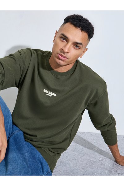 Styli Relaxed Fit Puff Print Fleece Sweatshirt