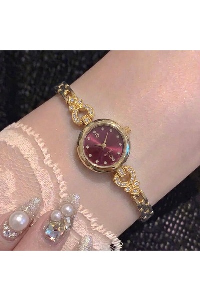 Heda Jewelry ساعة فيلفت شاين - ساعة يد نسائية بهيكل فولاذي