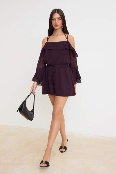 Συλλογή Trendyol Μίνι υφαντό φόρεμα με βολάν και ελαστική μέση σε χρώμα δαμασ...